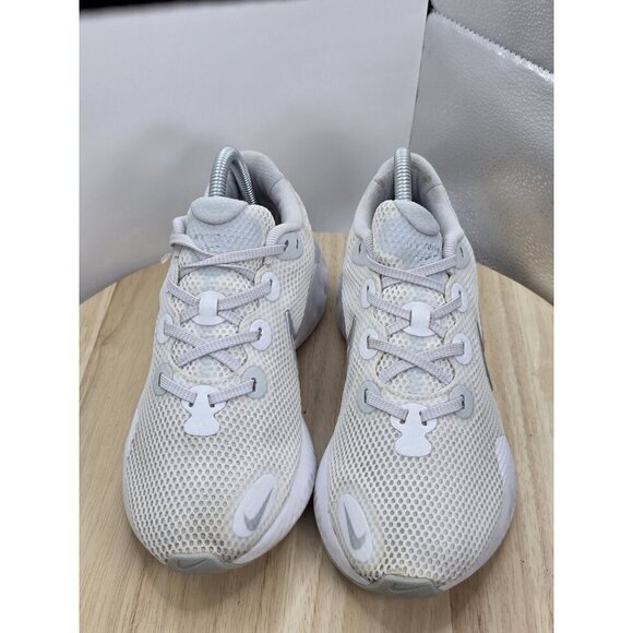 Nike Renew Run CK6360-003 White Running Shoes Sneakers Women's Size 8 - Picture 4 of 9